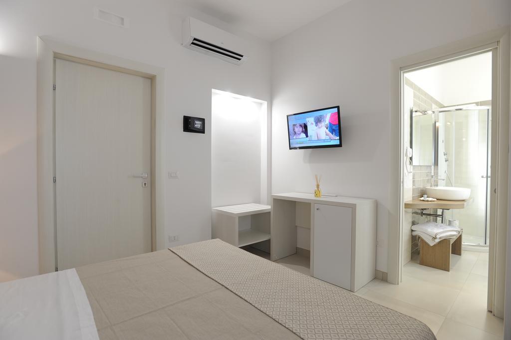 Filo Di Vento Hotel Porto Cesareo Exterior foto